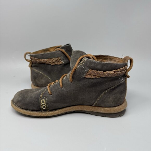 Born Temple Ankle Boots Women's 9.5M Brown Suede Leather Comfort Chukka - Picture 2 of 9